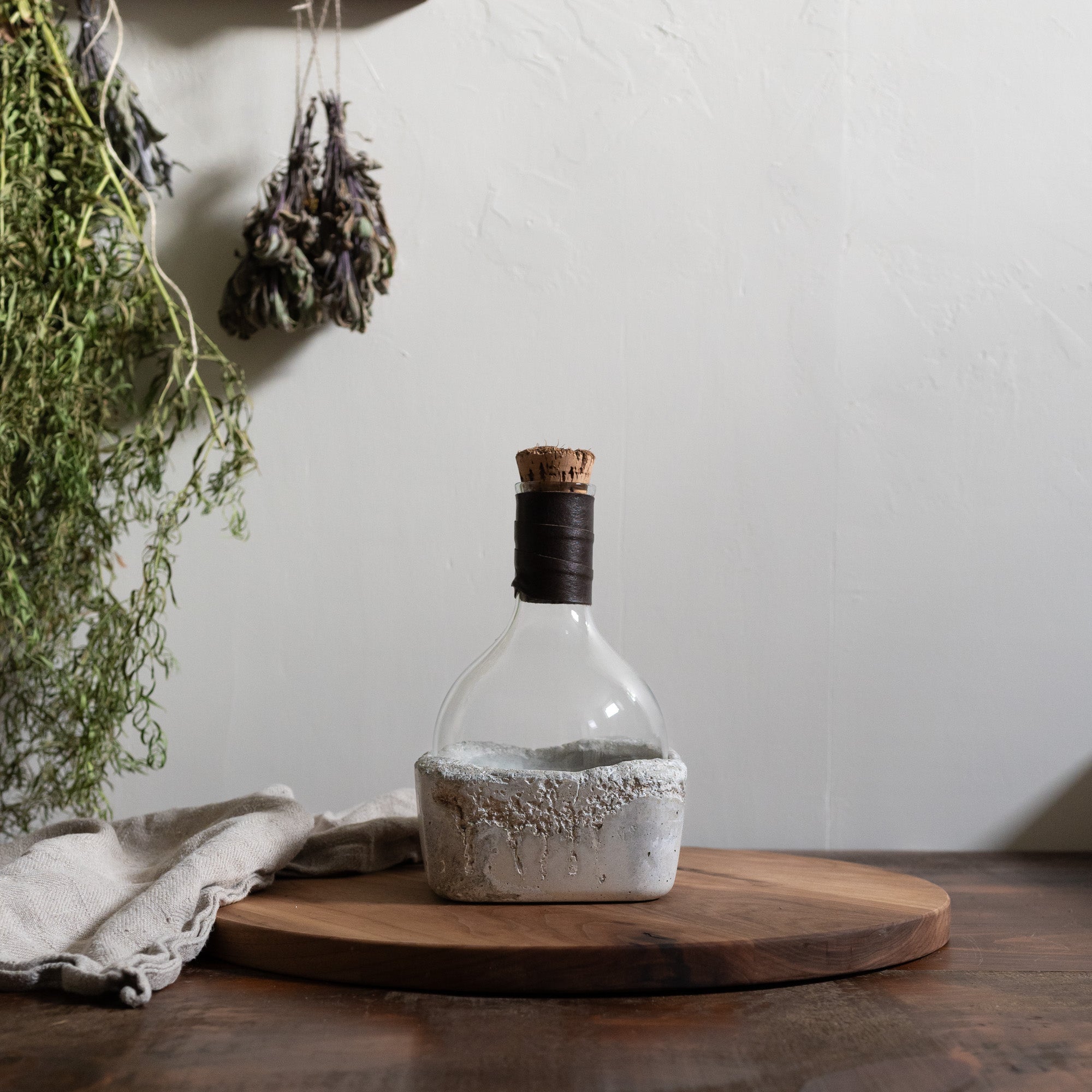 Rock Bottom Decanter - Gaia 1.0