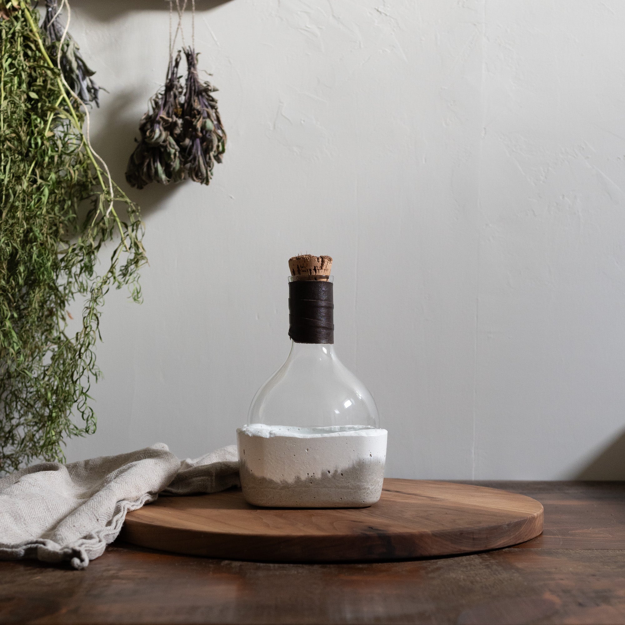 Rock Bottom Decanter - Stratus 1.0