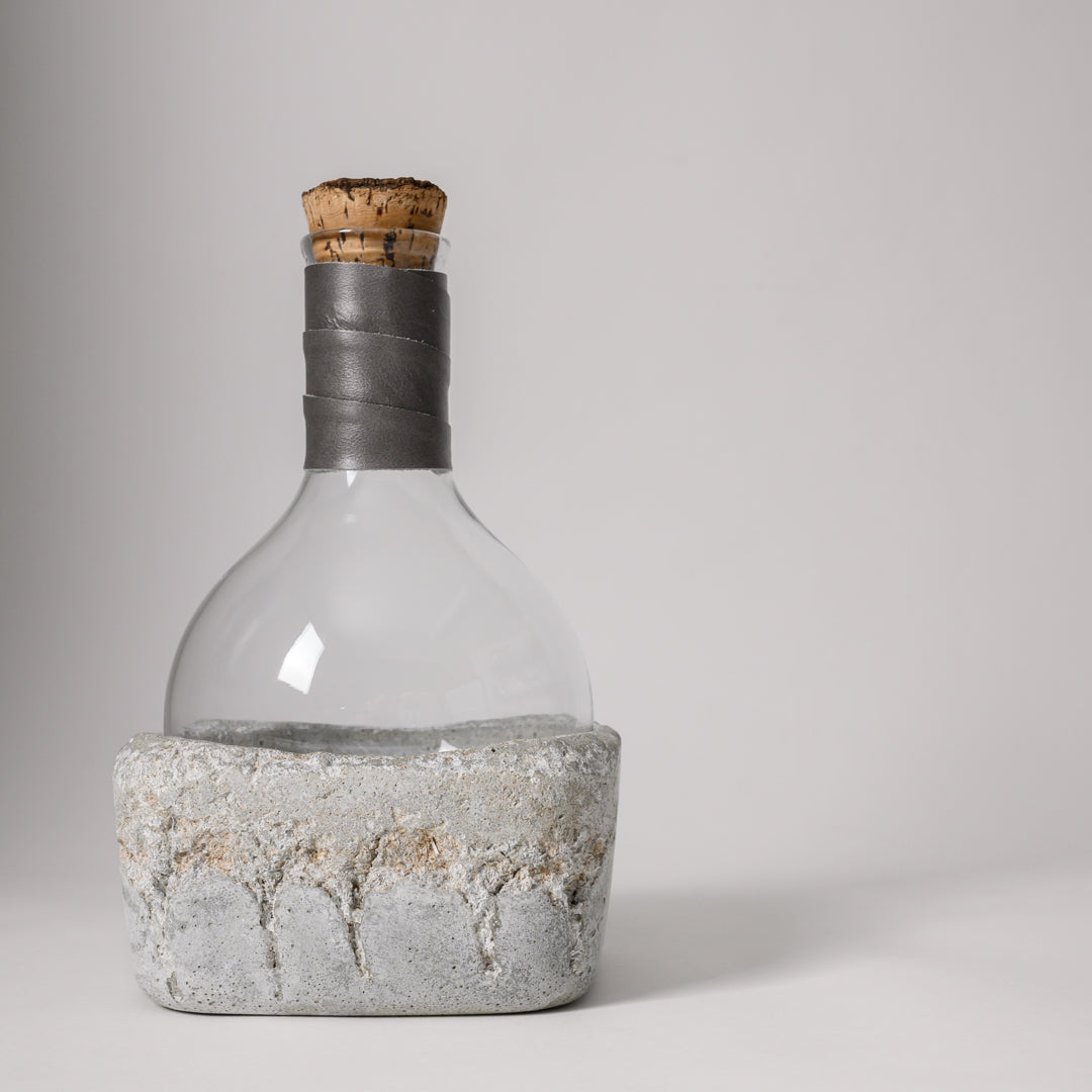 Rock Bottom Decanter - Gaia 1.0