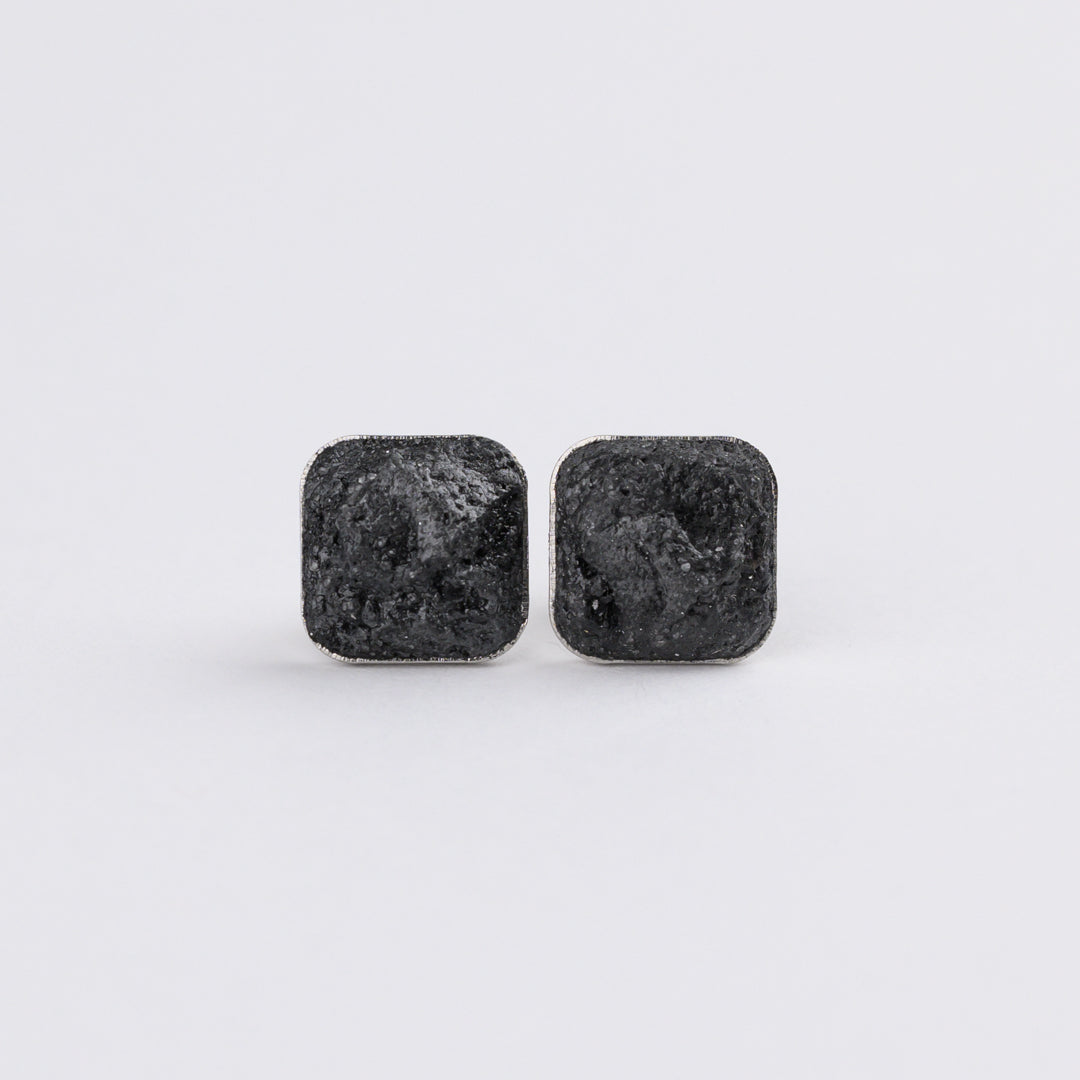 Diffusion Square Stud Earrings